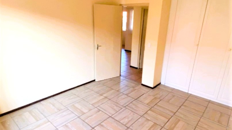 To Let 2 Bedroom Property for Rent in Halfway Gardens Gauteng