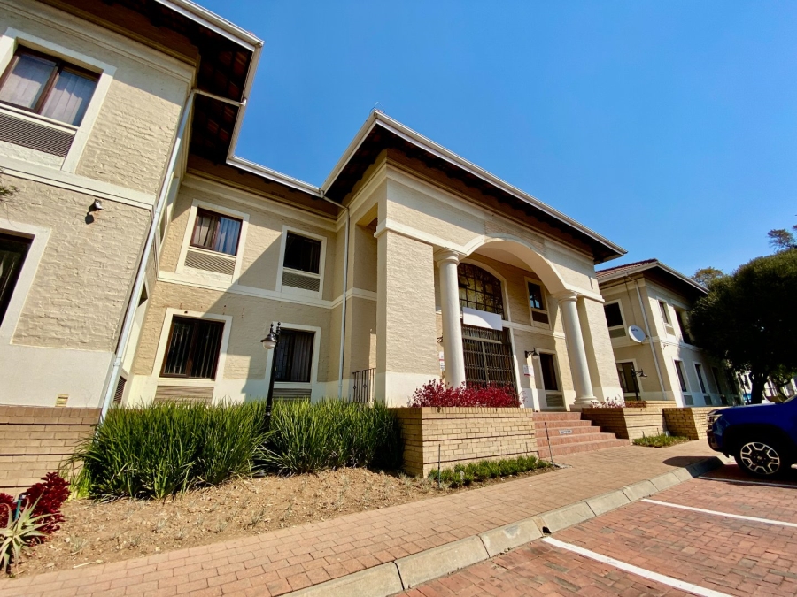 To Let Commercial Property for Rent in Vorna Valley Gauteng