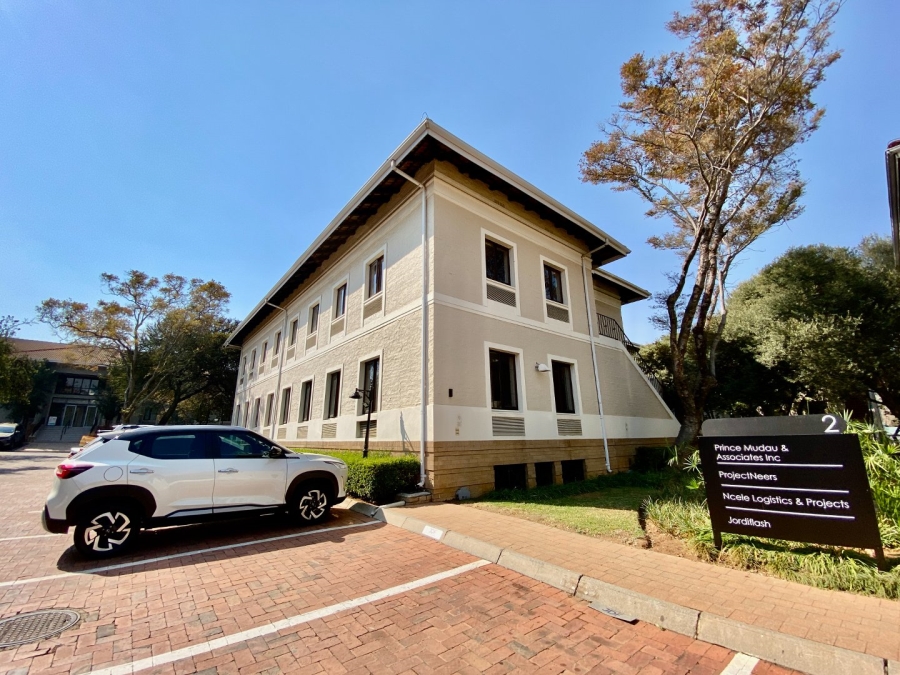 To Let Commercial Property for Rent in Vorna Valley Gauteng