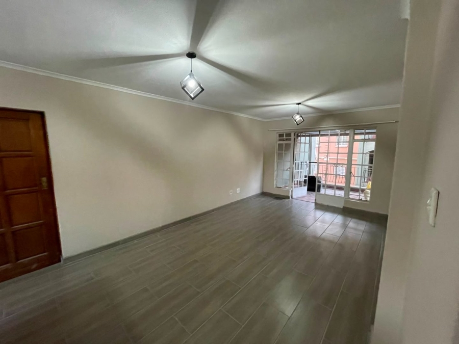 To Let 2 Bedroom Property for Rent in Castleview Gauteng