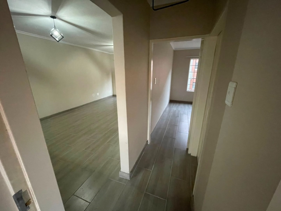To Let 2 Bedroom Property for Rent in Castleview Gauteng