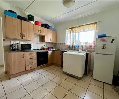 2 Bedroom Property for Sale in Meredale Gauteng