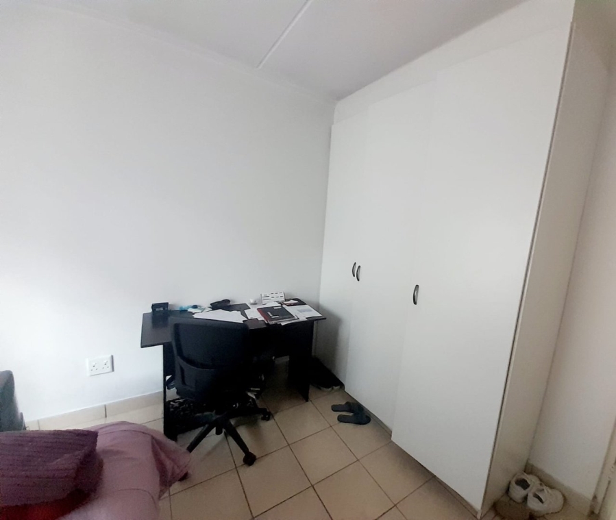 2 Bedroom Property for Sale in Meredale Gauteng