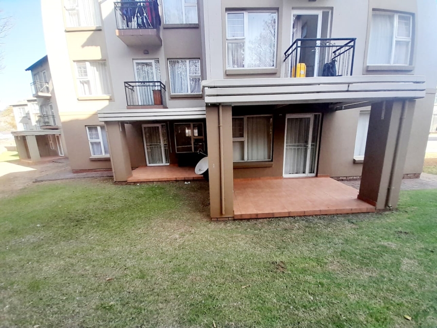 2 Bedroom Property for Sale in Meredale Gauteng