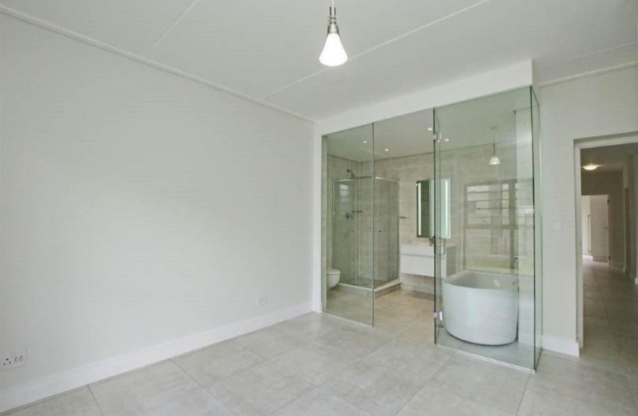 To Let 3 Bedroom Property for Rent in The Polofields Gauteng