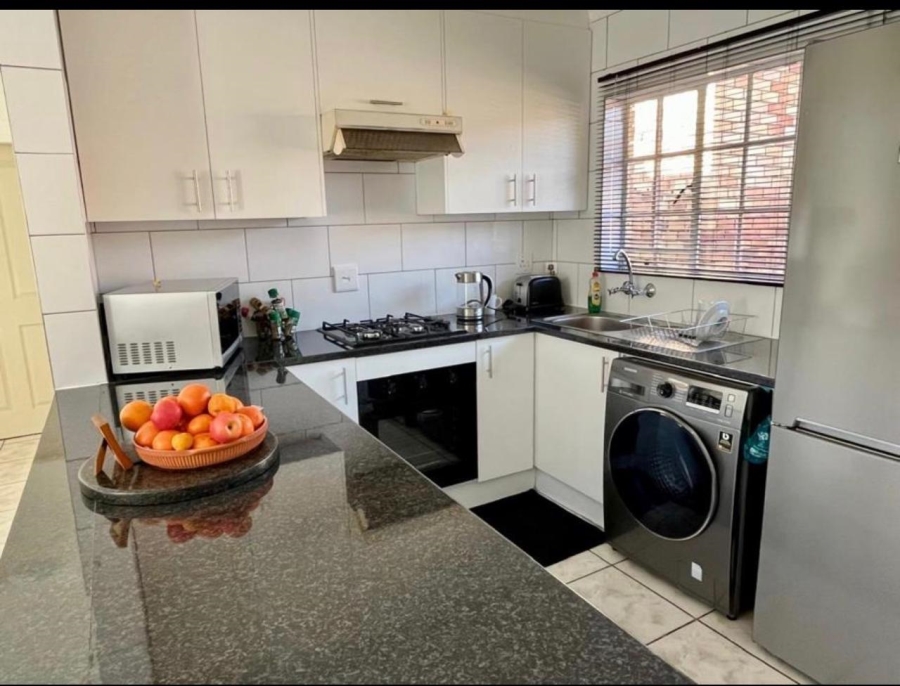 2 Bedroom Property for Sale in Croydon Gauteng