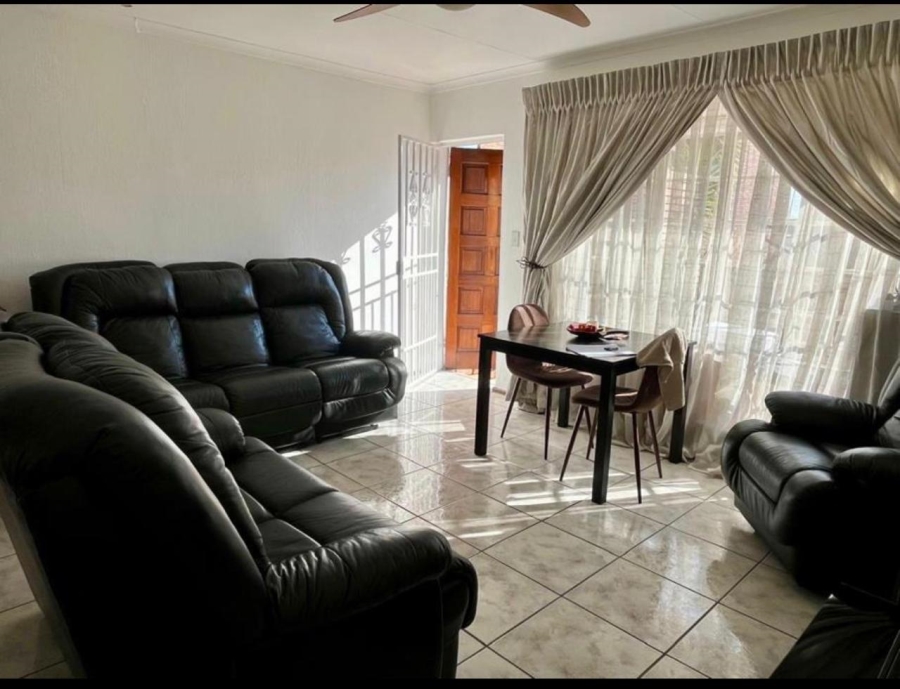 2 Bedroom Property for Sale in Croydon Gauteng
