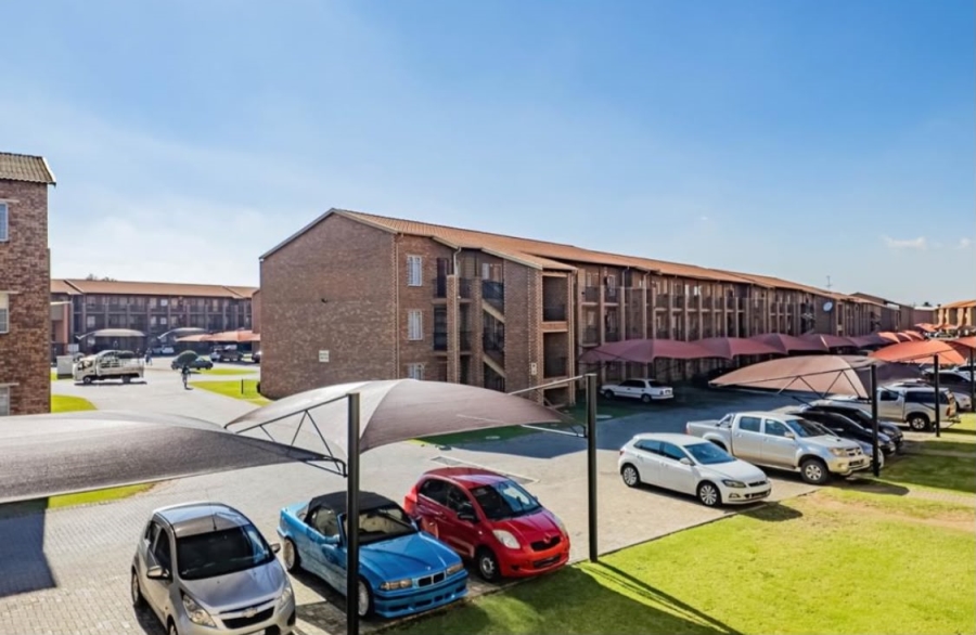 2 Bedroom Property for Sale in Comet Gauteng