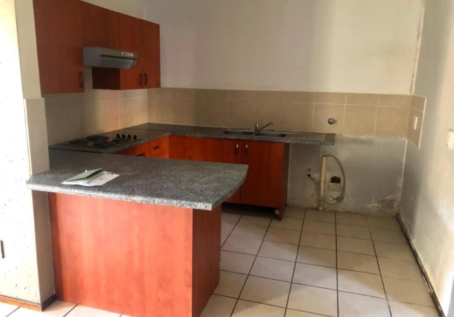 2 Bedroom Property for Sale in Comet Gauteng