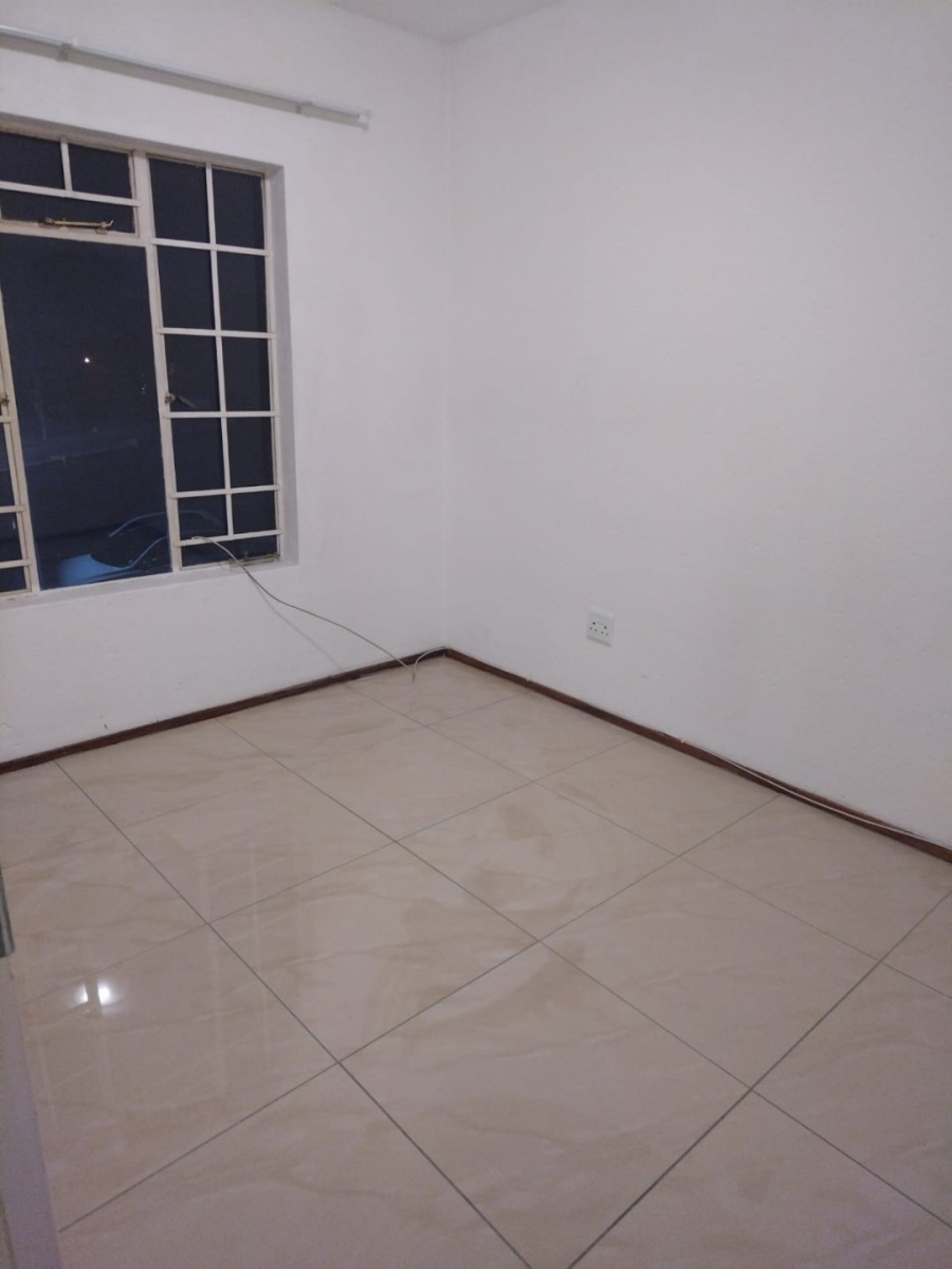 2 Bedroom Property for Sale in Comet Gauteng