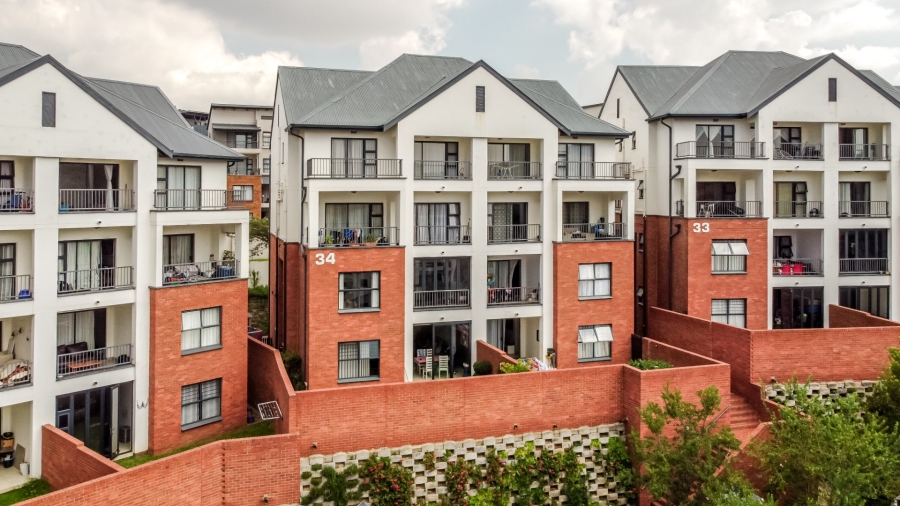 To Let 3 Bedroom Property for Rent in Oakdene Gauteng