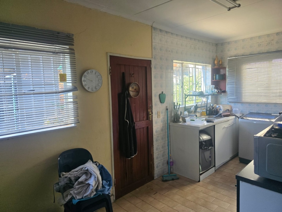 8 Bedroom Property for Sale in Troyeville Gauteng