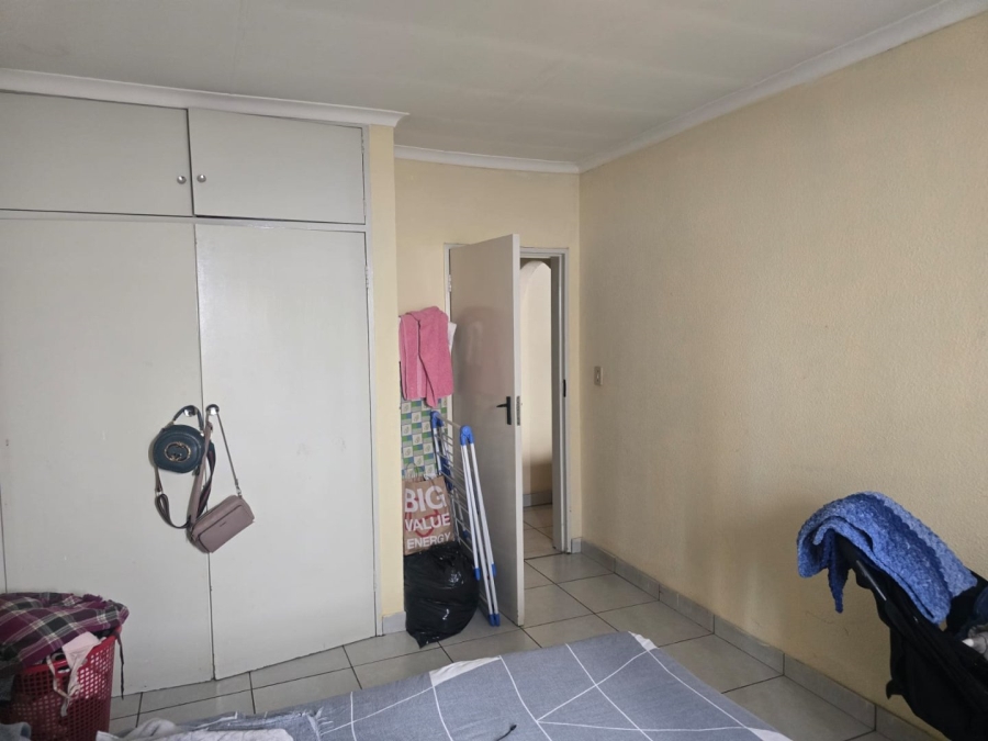 8 Bedroom Property for Sale in Troyeville Gauteng
