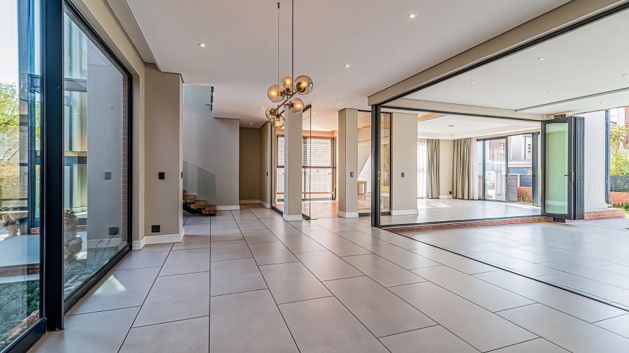 To Let 4 Bedroom Property for Rent in Neighbourhood Estate Gauteng