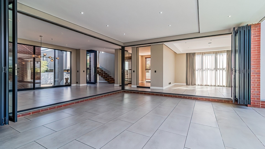 To Let 4 Bedroom Property for Rent in Neighbourhood Estate Gauteng
