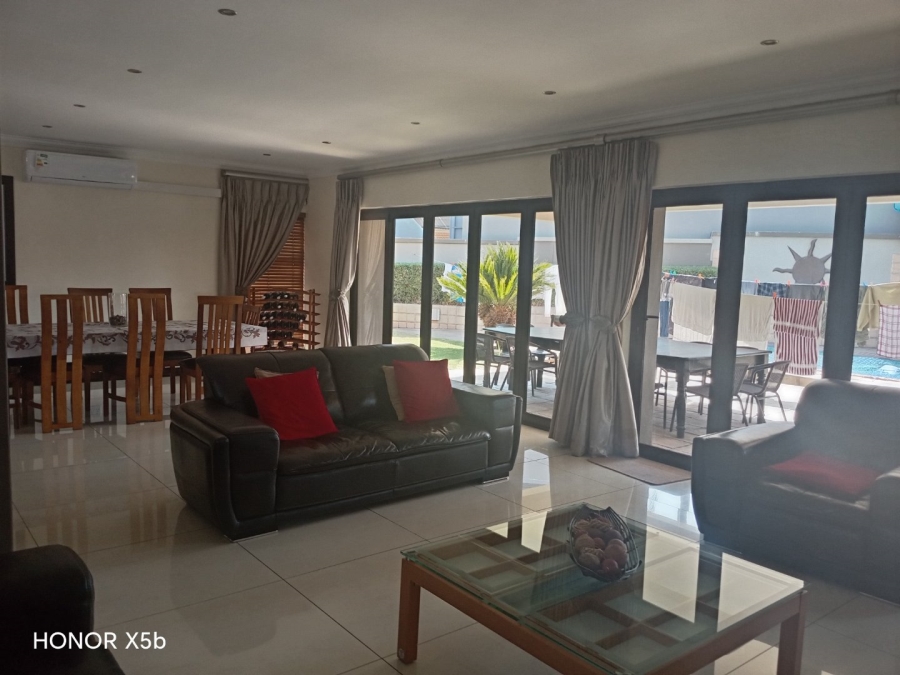 6 Bedroom Property for Sale in Sunward Park Gauteng