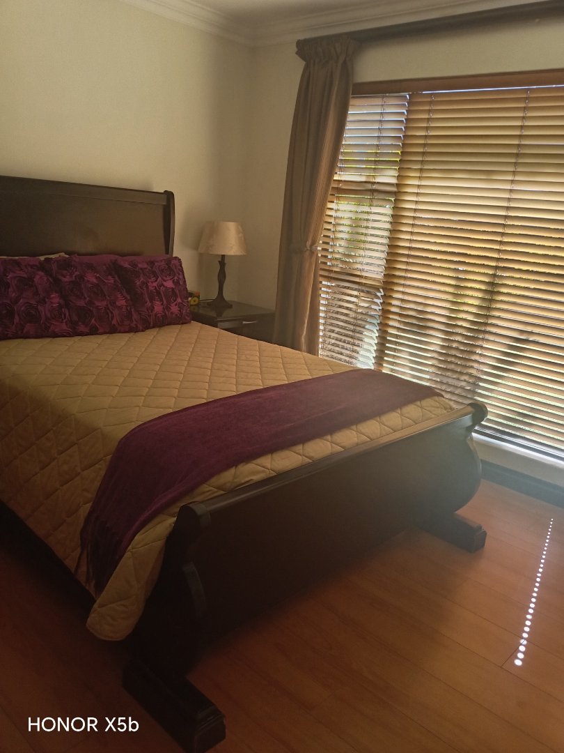 6 Bedroom Property for Sale in Sunward Park Gauteng