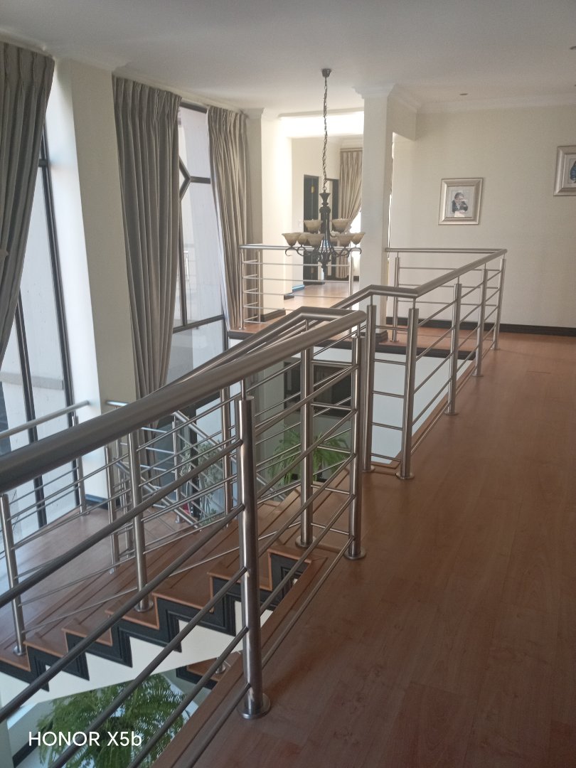 6 Bedroom Property for Sale in Sunward Park Gauteng