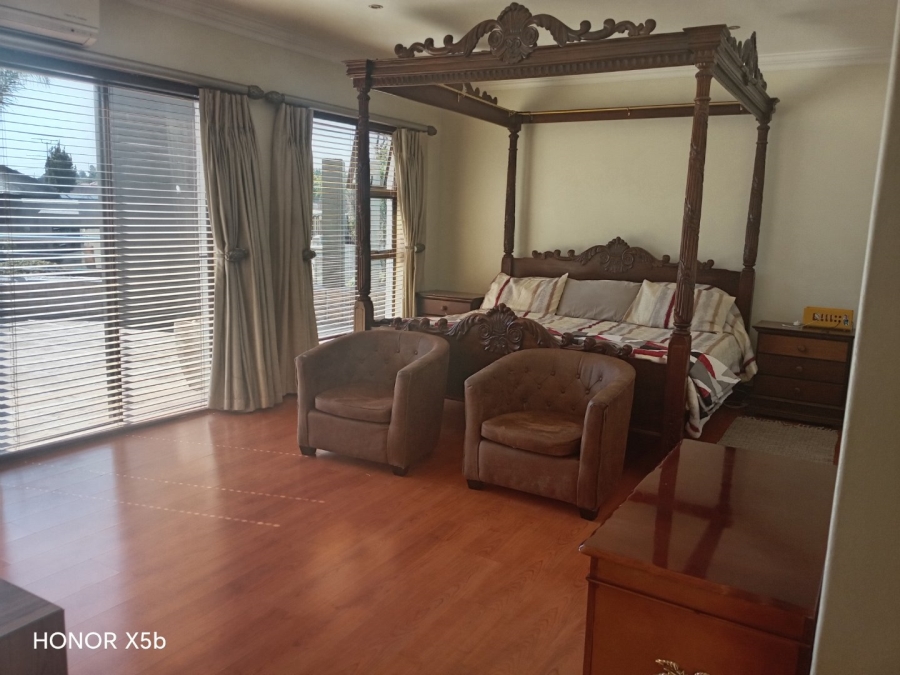 6 Bedroom Property for Sale in Sunward Park Gauteng