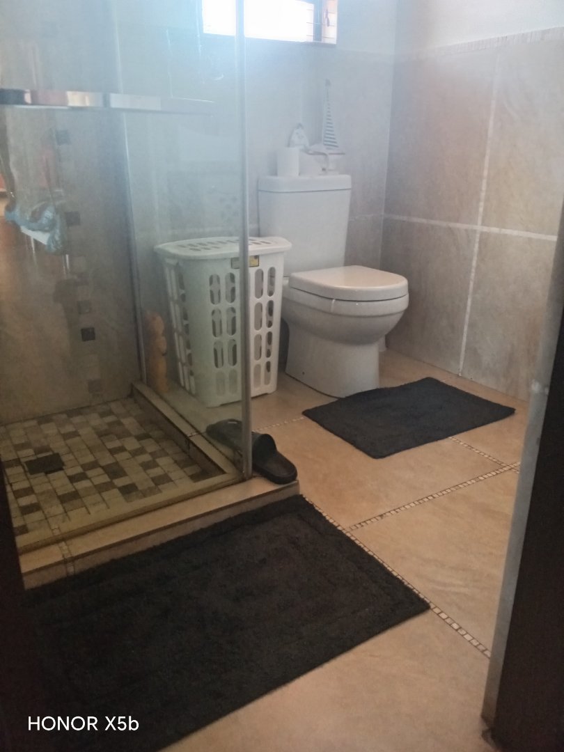 6 Bedroom Property for Sale in Sunward Park Gauteng