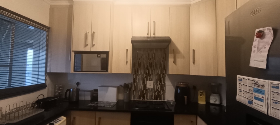 2 Bedroom Property for Sale in Vorna Valley Gauteng