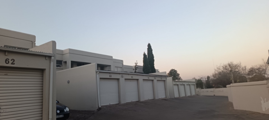 2 Bedroom Property for Sale in Vorna Valley Gauteng