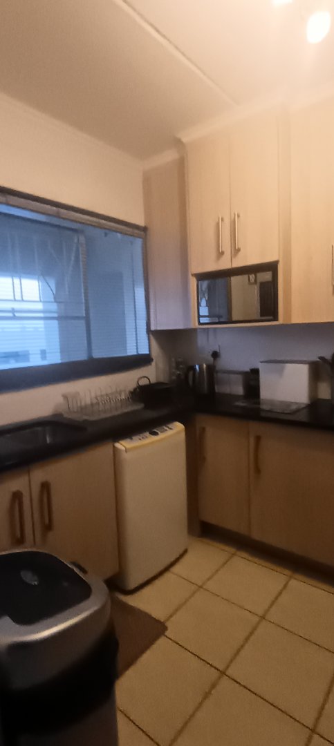 2 Bedroom Property for Sale in Vorna Valley Gauteng