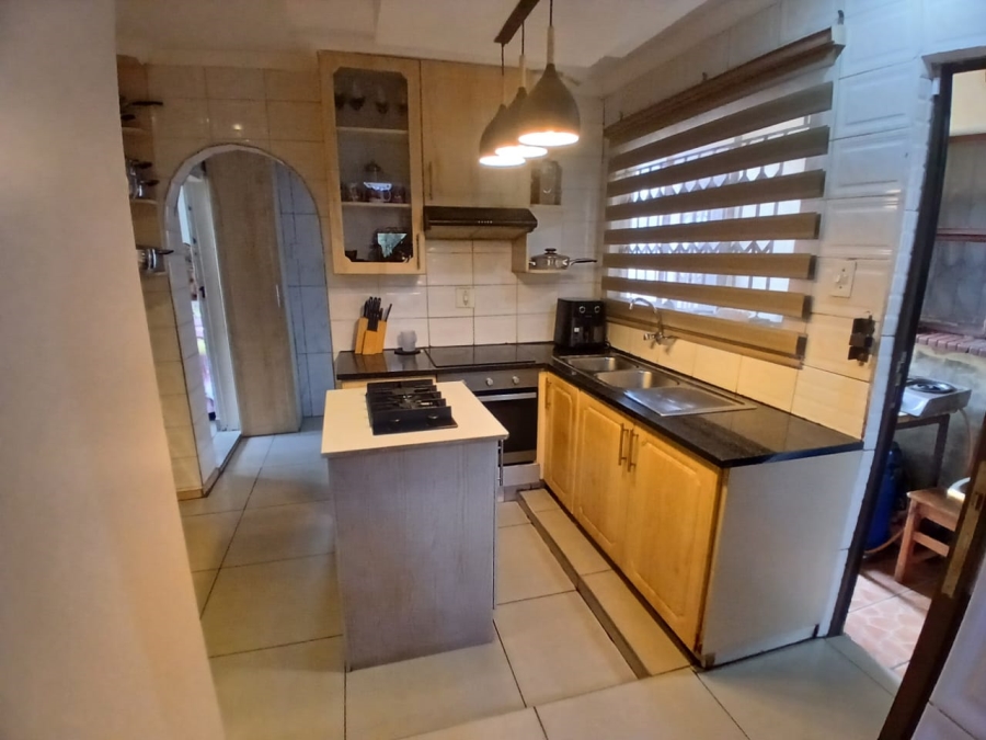 3 Bedroom Property for Sale in Rondebult Gauteng