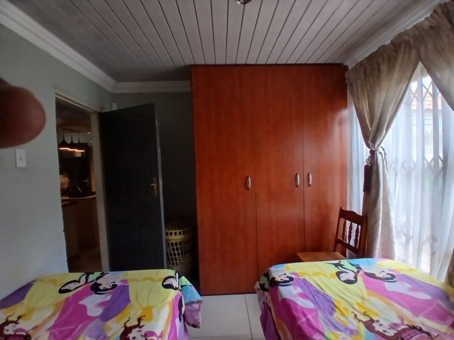 3 Bedroom Property for Sale in Rondebult Gauteng