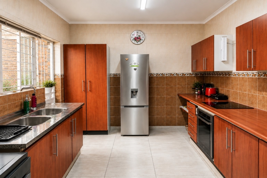 3 Bedroom Property for Sale in Edleen Gauteng