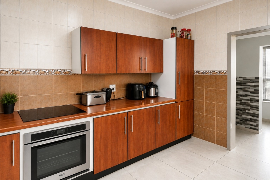 3 Bedroom Property for Sale in Edleen Gauteng
