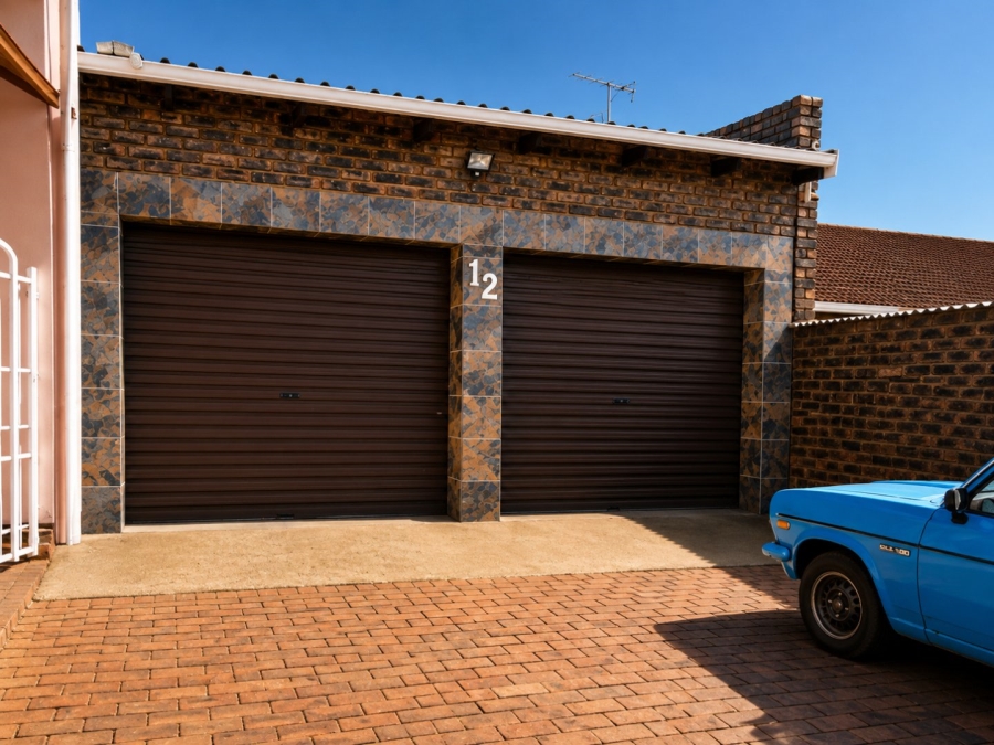 3 Bedroom Property for Sale in Edleen Gauteng