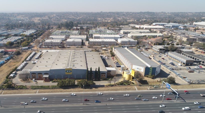 To Let Commercial Property for Rent in Randjespark Gauteng