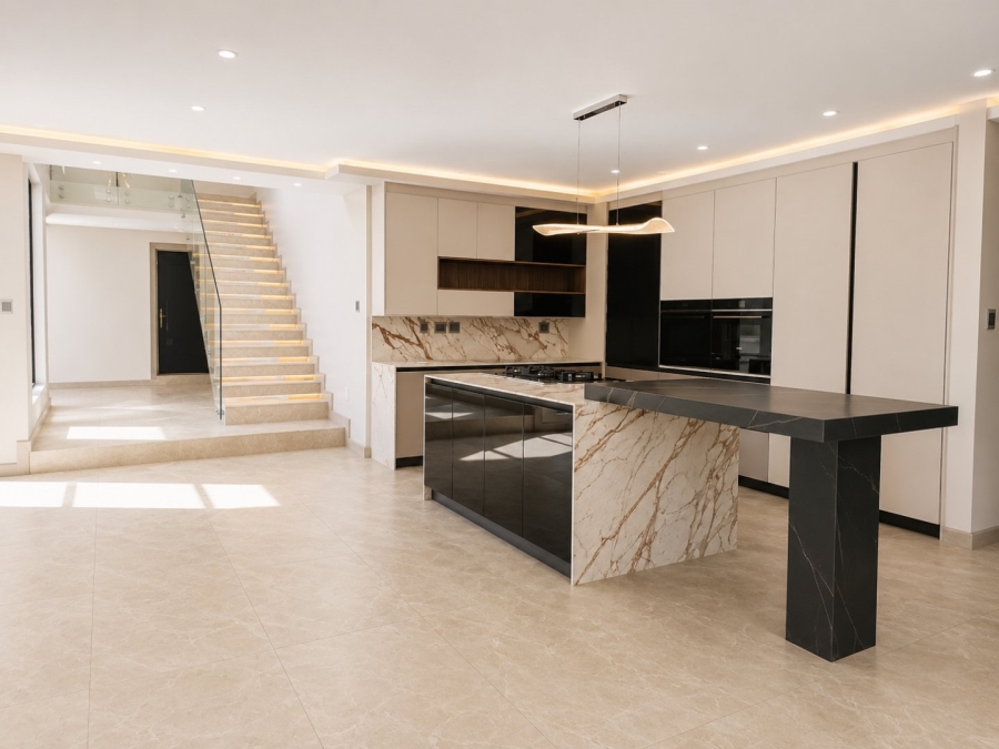 6 Bedroom Property for Sale in Midstream Heights Gauteng