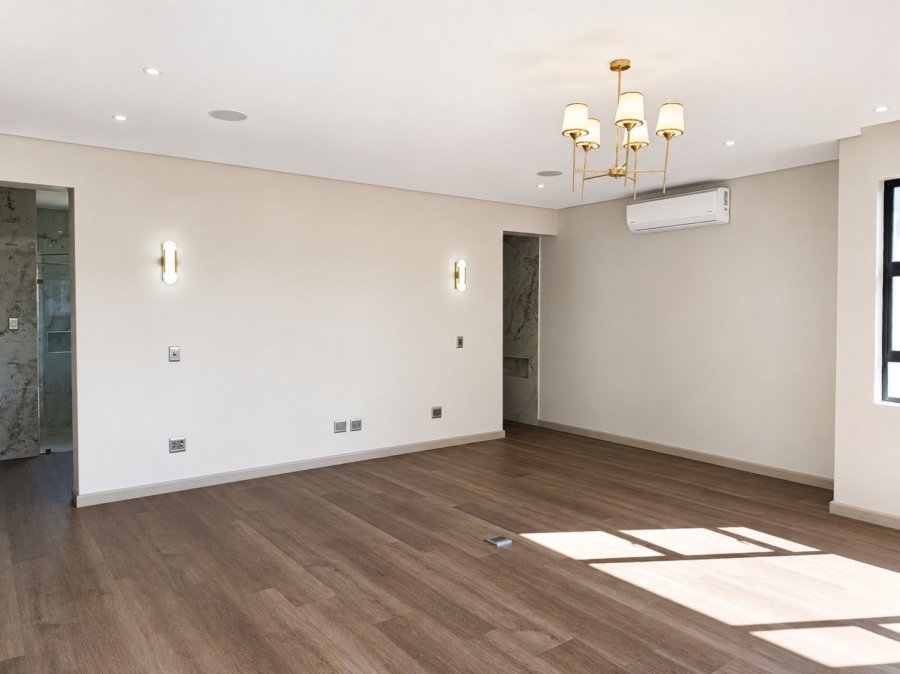 6 Bedroom Property for Sale in Midstream Heights Gauteng