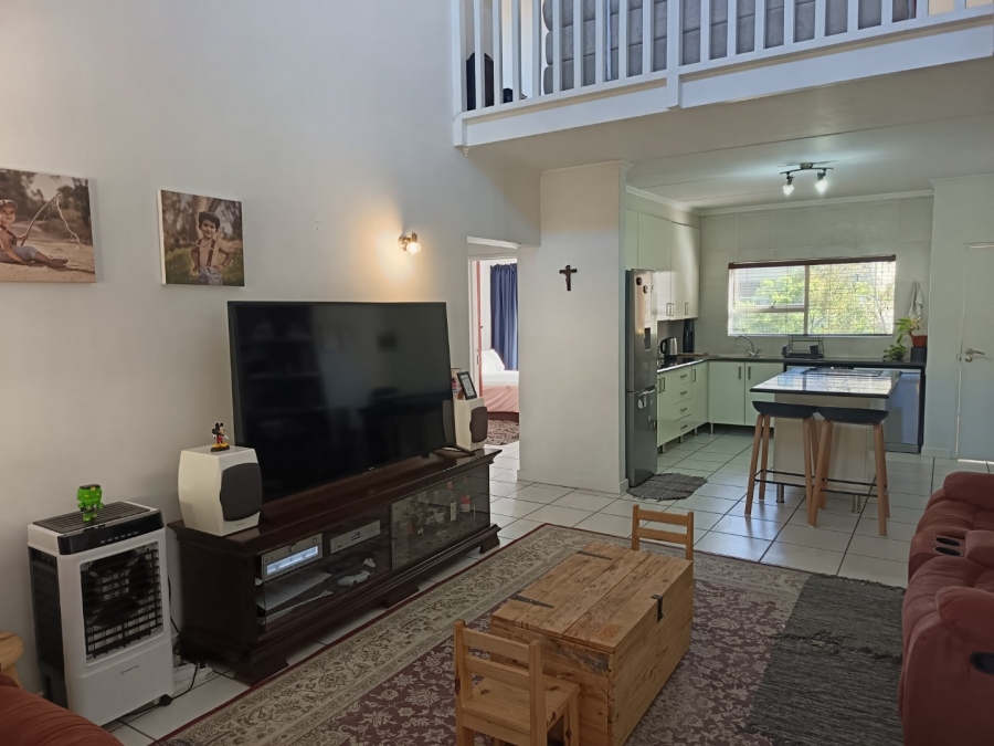 2 Bedroom Property for Sale in Sunninghill Gauteng