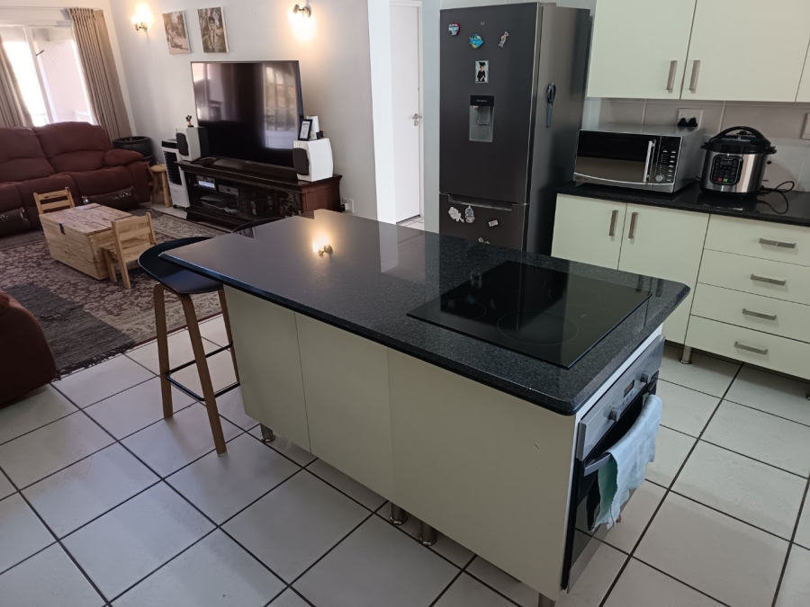 2 Bedroom Property for Sale in Sunninghill Gauteng