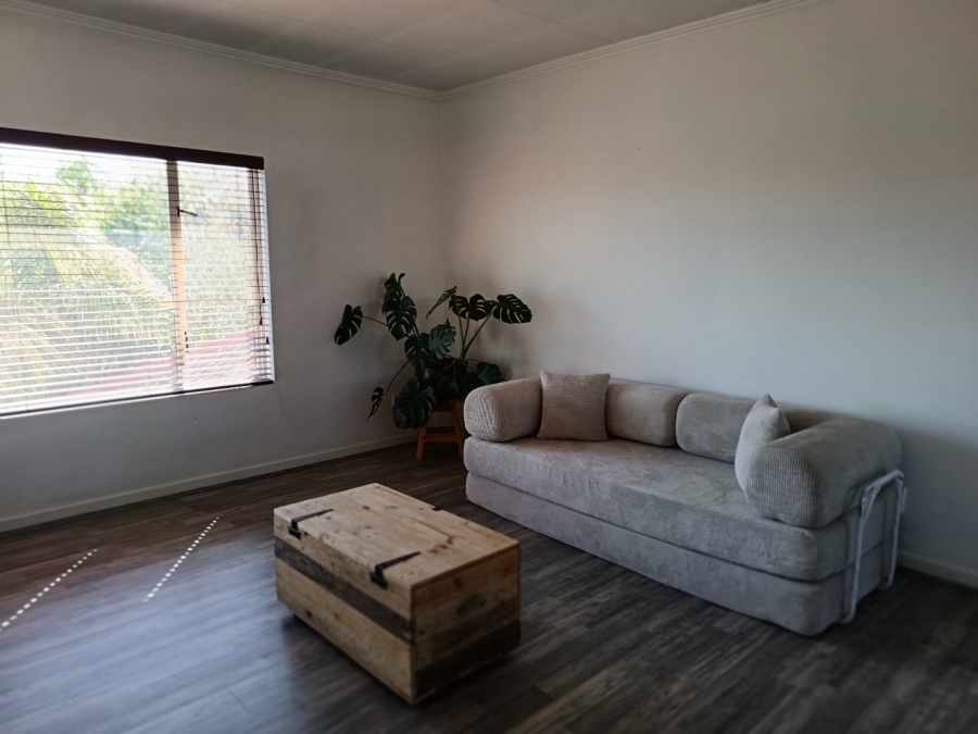 2 Bedroom Property for Sale in Sunninghill Gauteng