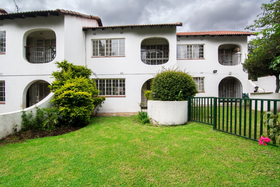 To Let 3 Bedroom Property for Rent in Kew Gauteng
