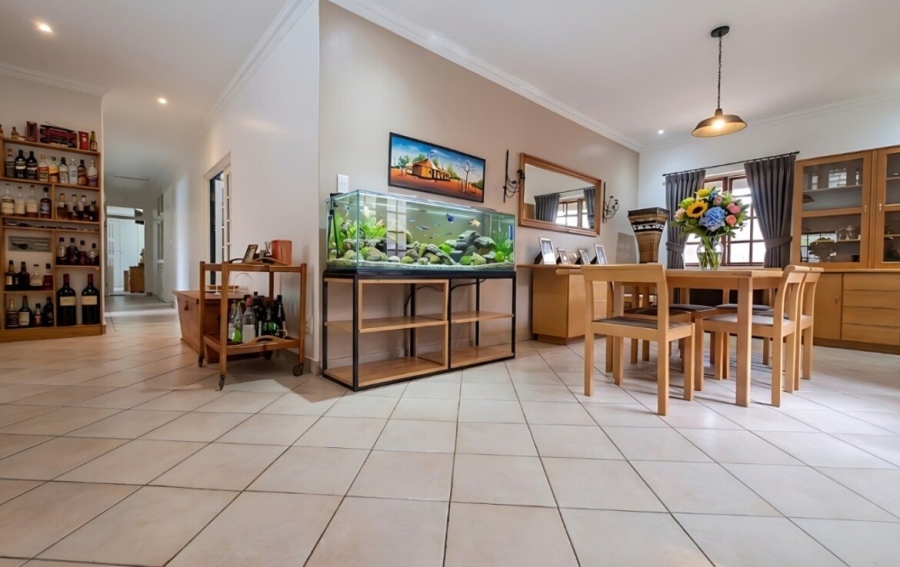 5 Bedroom Property for Sale in Bedfordview Gauteng