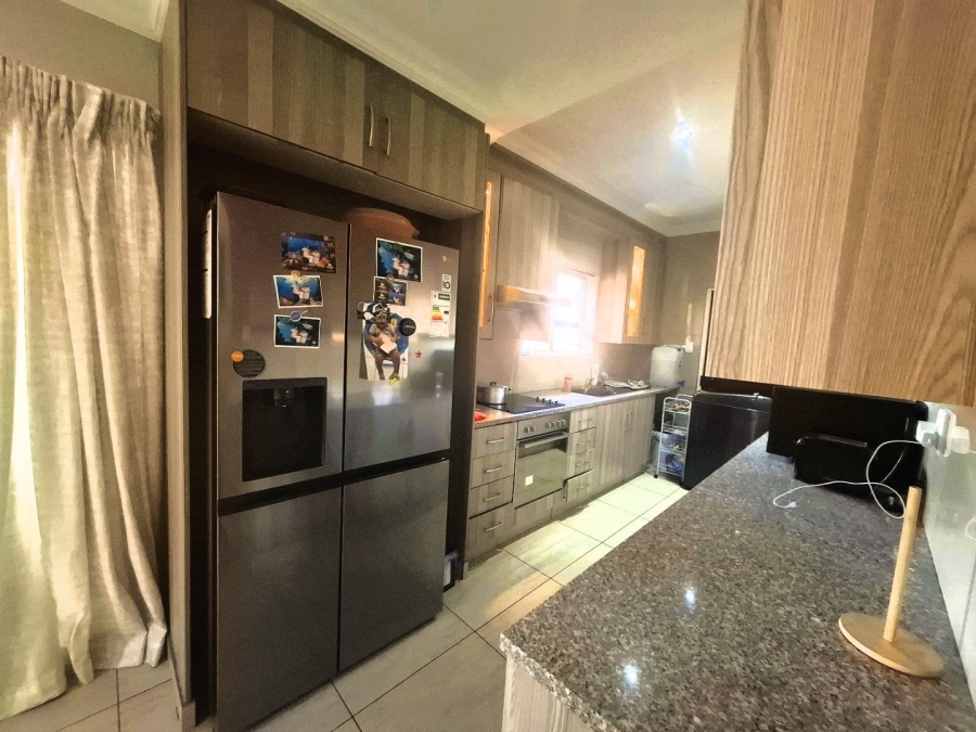 To Let 3 Bedroom Property for Rent in Equestria Gauteng