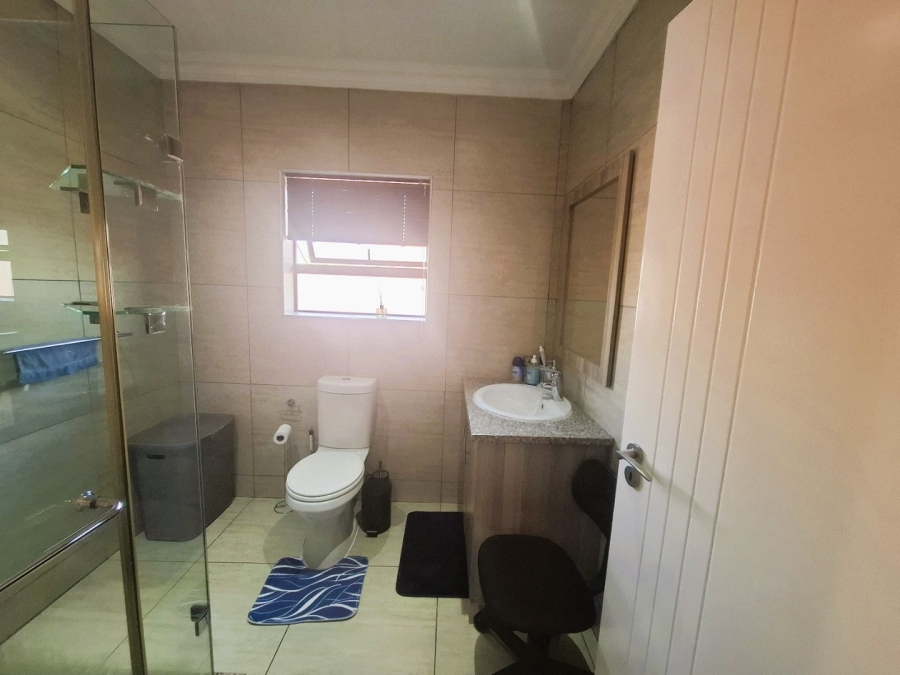 To Let 3 Bedroom Property for Rent in Equestria Gauteng