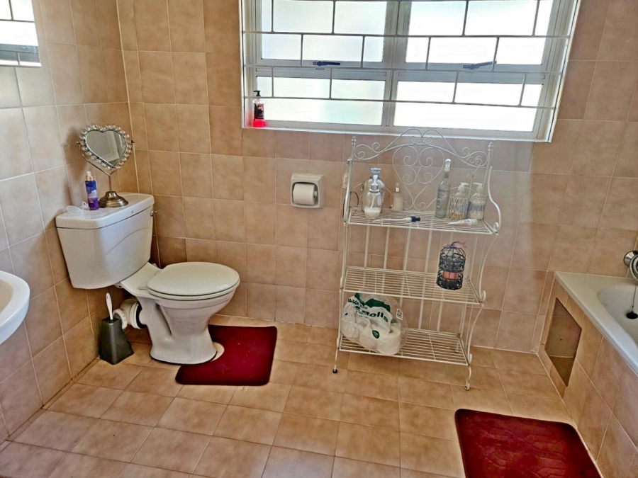 1 Bedroom Property for Sale in Terenure Gauteng