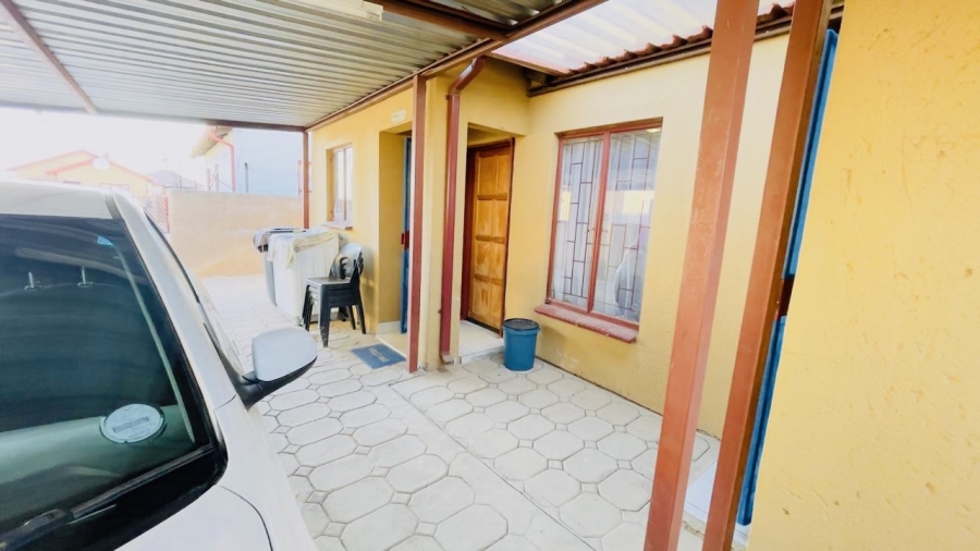 2 Bedroom Property for Sale in Soshanguve East Ext 4 Gauteng