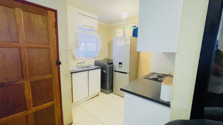 2 Bedroom Property for Sale in Soshanguve East Ext 4 Gauteng