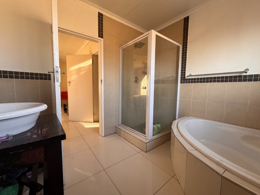 3 Bedroom Property for Sale in Risiville Gauteng