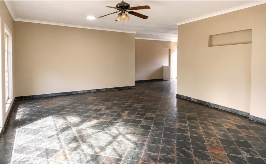 3 Bedroom Property for Sale in Marister Gauteng