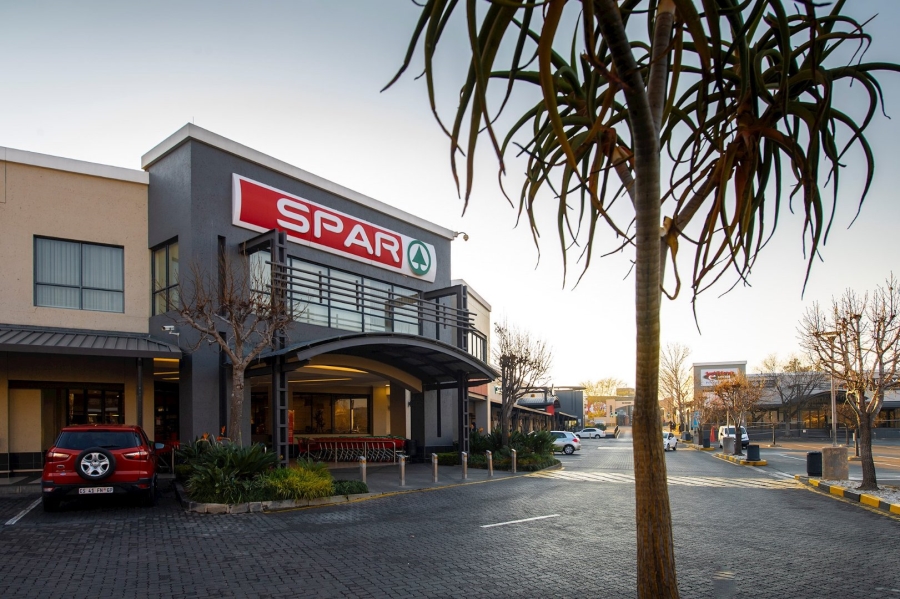 To Let Commercial Property for Rent in Pineslopes Gauteng