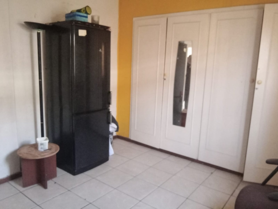To Let 3 Bedroom Property for Rent in Regents Park Gauteng