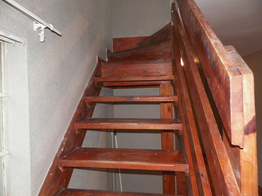 2 Bedroom Property for Sale in Kosmosdal Gauteng
